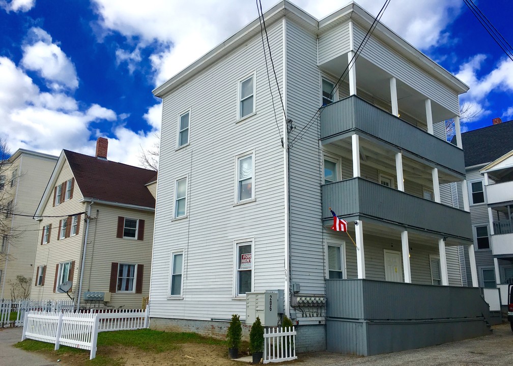 206-208 Park St in Lewiston, ME - Building Photo