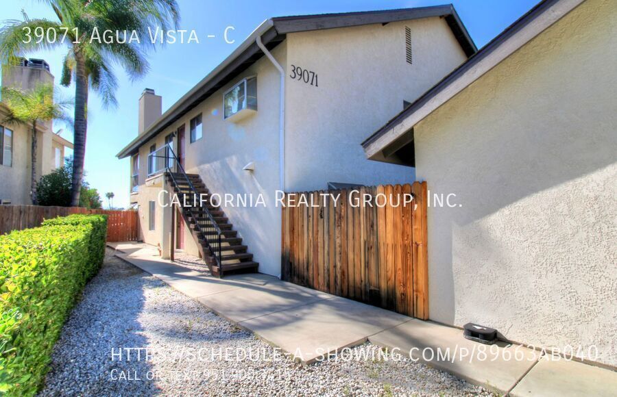 39071 Agua Vista in Murrieta, CA - Building Photo