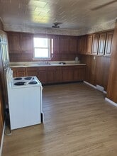 157 S 12th St, Unit 157 S. 12th in Weirton, WV - Building Photo - Building Photo