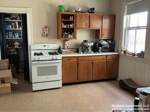 74 Aldie St, Unit 2 in Boston, MA - Building Photo - Building Photo