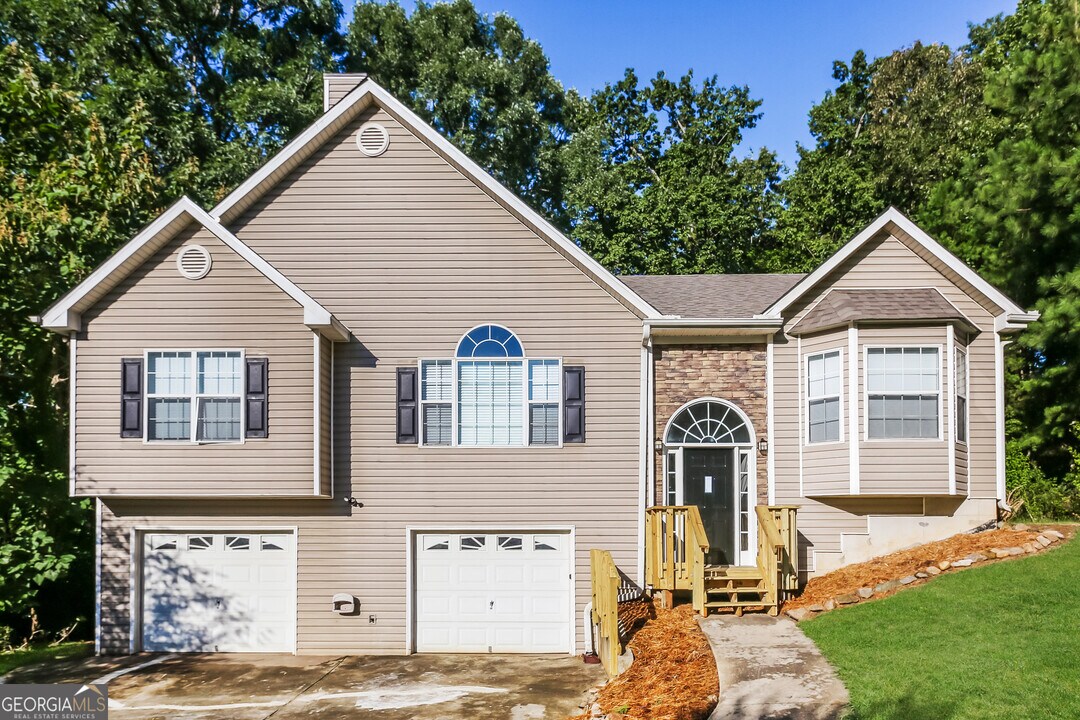 150 Vaughn Spur NE in Cartersville, GA - Building Photo