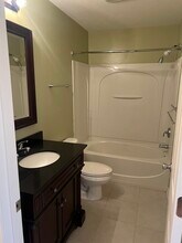 43 Rotunda Cir in Asheville, NC - Building Photo - Building Photo