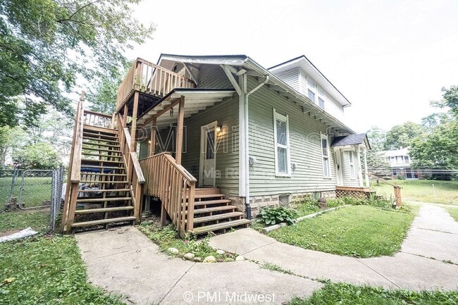 395 E Main St in Danville, IN - Building Photo - Building Photo