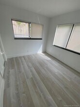 1520 NE 56th St-Unit -9 in Fort Lauderdale, FL - Building Photo - Building Photo