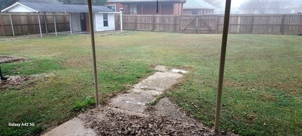 308 Eola Dr in Alexandria, LA - Building Photo - Building Photo