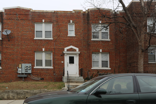 1508 Oates St Ne in Washington, DC - Building Photo - Building Photo