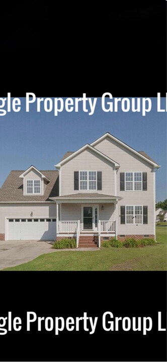 18 Shapiro Ct in Clayton, NC - Building Photo