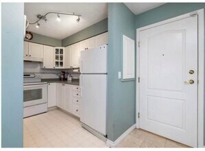 20268 54 Av in Langley, BC - Building Photo - Building Photo