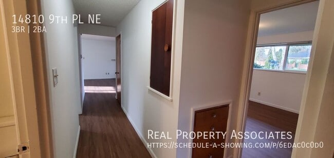 14810 9th Pl NE in Shoreline, WA - Building Photo - Building Photo