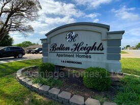 1015 N Scott Ave in Belton, MO - Building Photo