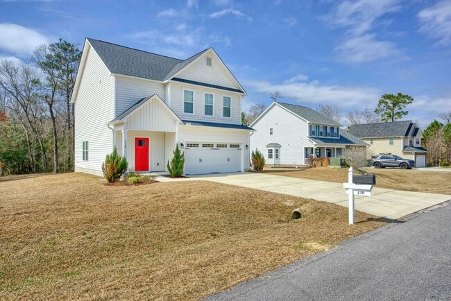 410 Sundown Ct in Hubert, NC - Building Photo - Building Photo