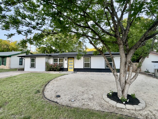 property at 5307 Wellington Dr