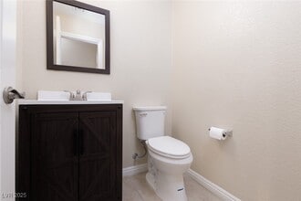 2872 Glass Vine Ct in Las Vegas, NV - Building Photo - Building Photo