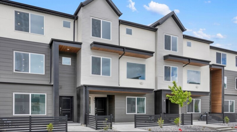 324 S 1150 W in American Fork, UT - Building Photo