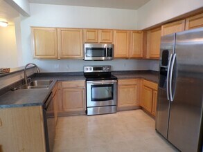 1530 S Florence Ct in Denver, CO - Building Photo - Building Photo