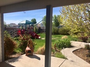 3112 Mariners Landing Dr in Evans, CO - Building Photo - Building Photo