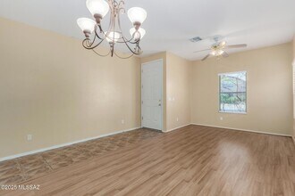 12996 N Desert Olive Dr in Oro Valley, AZ - Building Photo - Building Photo