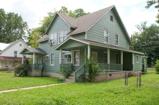 3308 Bradley St SW in Huntsville, AL - Building Photo - Building Photo