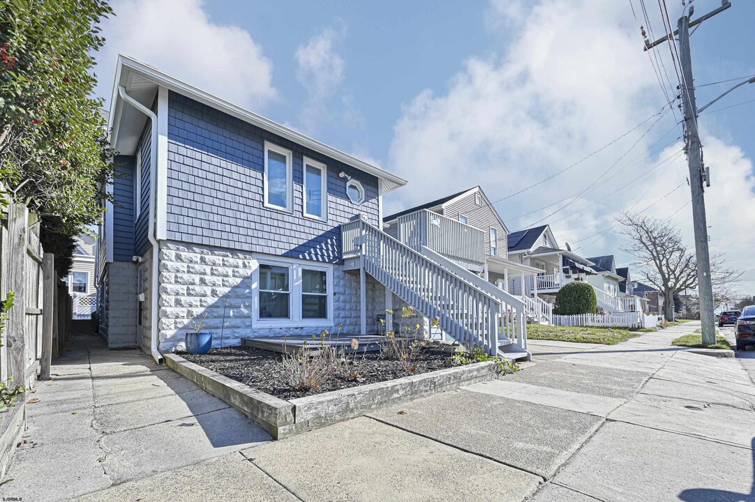 123 N Newark Ave in Ventnor City, NJ - Building Photo