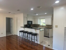 26 Champions Colony W in Houston, TX - Building Photo