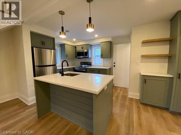 322 Huron St in Stratford, ON - Building Photo - Building Photo