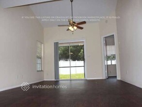 209 Kittery Ln, Unit 05-207 in Apopka, FL - Foto de edificio - Building Photo