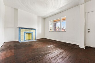 359 W 13th Ave in Homestead, PA - Building Photo - Building Photo