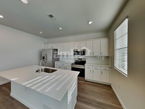 26104 E Calhoun Pl in Aurora, CO - Building Photo - Building Photo