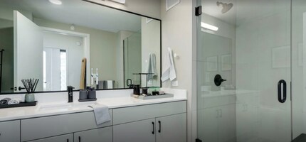 83 E Wacker Pl in Chicago, IL - Building Photo - Building Photo