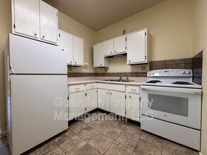 116 E 3rd St in Maryville, MO - Building Photo - Building Photo