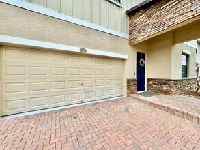 2854 Hilliard Dr in Wesley Chapel, FL - Building Photo - Building Photo