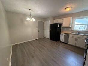 1423 Rougemart Dr in Fayetteville, NC - Building Photo - Building Photo