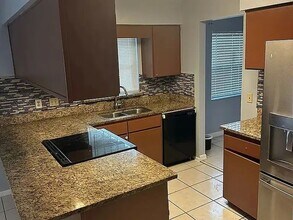 5247 Lighthouse Rd in Orlando, FL - Building Photo - Building Photo