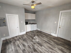 725 W 8th St in Anderson, IN - Building Photo - Building Photo