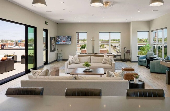 110 N Boston Ave in Tulsa, OK - Building Photo - Building Photo