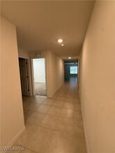 1814 NE 40th Ln in Cape Coral, FL - Building Photo - Building Photo