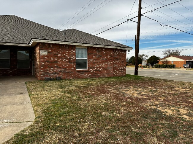property at 533 N Clinton Ave
