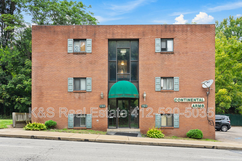 760 5th Ave in East Mckeesport, PA - Building Photo