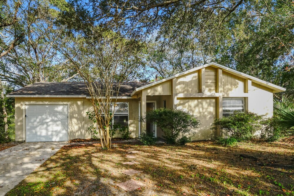 1565 Quill Ct in Titusville, FL - Building Photo