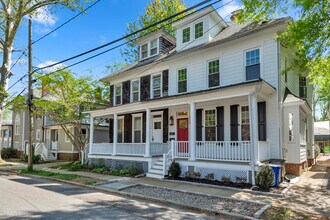 3 Murray Ave, Unit B in Annapolis, MD - Foto de edificio - Building Photo