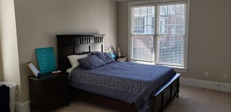 626 Waterford Lake Dr