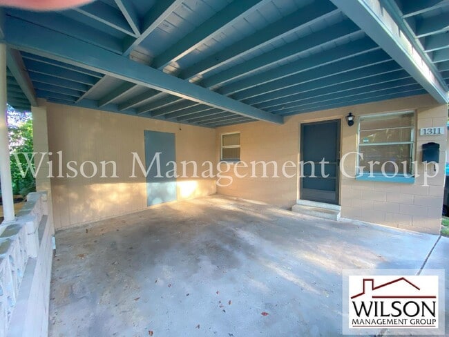 1311 Oregon St in Orlando, FL - Building Photo - Building Photo