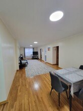 6441 Saunders St in Queens, NY - Building Photo - Building Photo