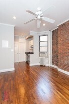 246 Mott St, Unit 10 in New York, NY - Building Photo