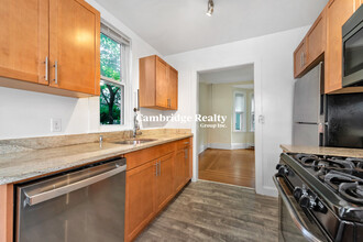 5 Murdock Terrace, Unit 0533 in Boston, MA - Building Photo - Building Photo