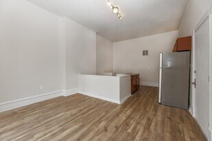 1916 Eutaw Pl in Baltimore, MD - Building Photo