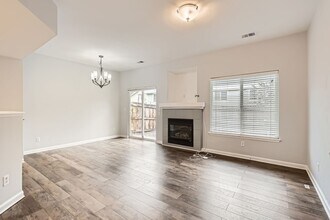 9040 Gale Blvd in Thornton, CO - Building Photo - Building Photo