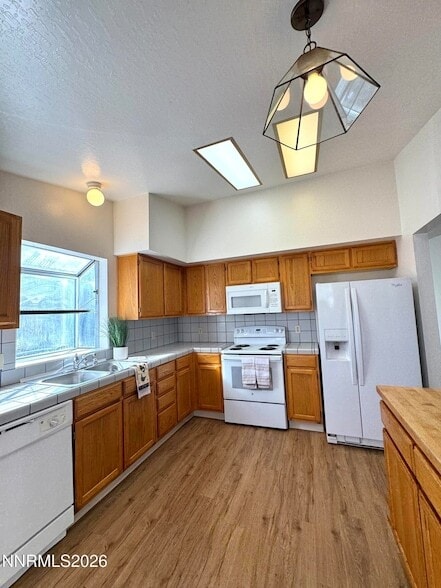 6052 Walnut Creek Rd in Reno, NV - Building Photo - Building Photo