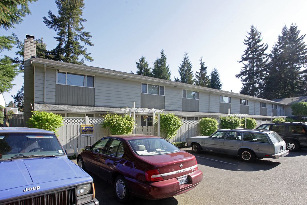 Stevens Manor Apartments in Edmonds, WA - Foto de edificio