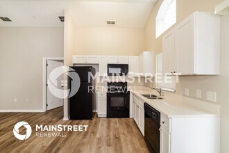 1107 Mariner Cay Dr in Haines City, FL - Foto de edificio - Building Photo